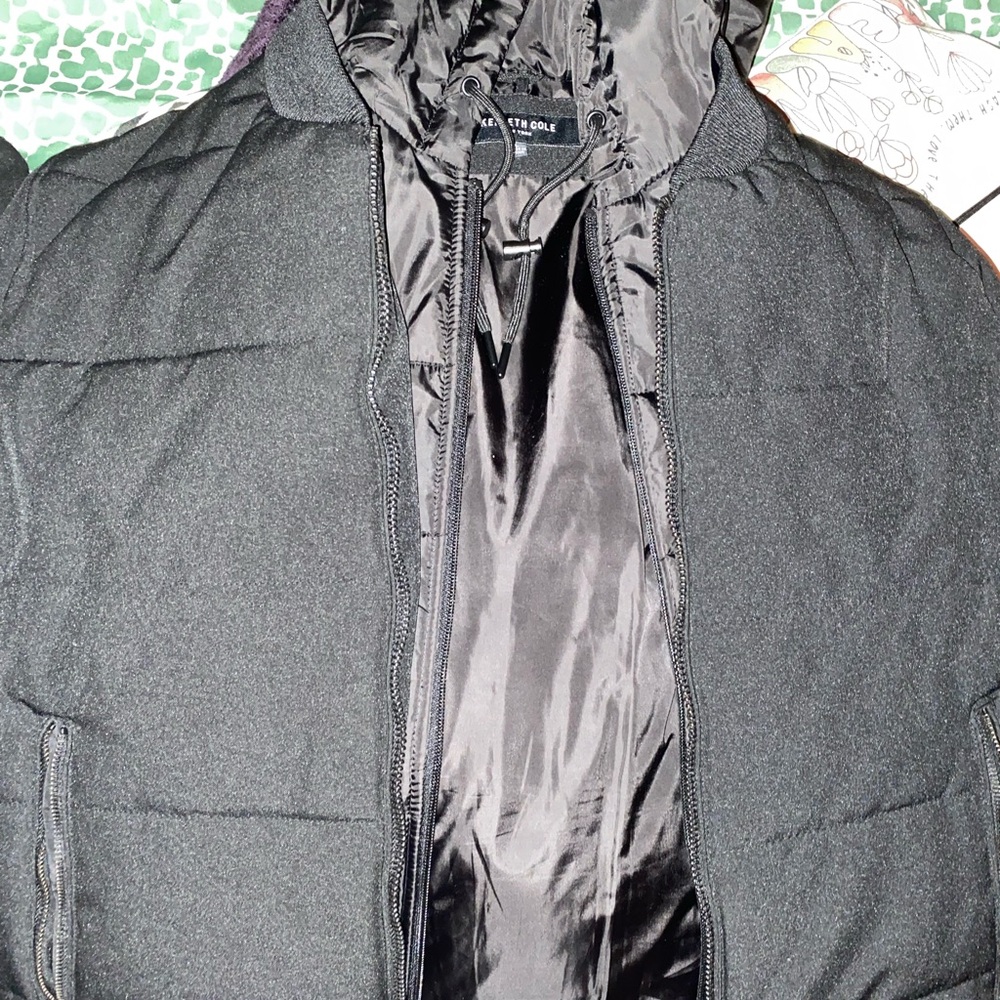 Never really like the shoulder padding